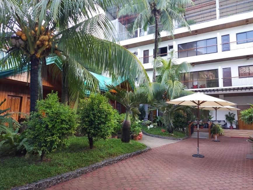 Jurias Garden Hotel El Nido Exteriör bild